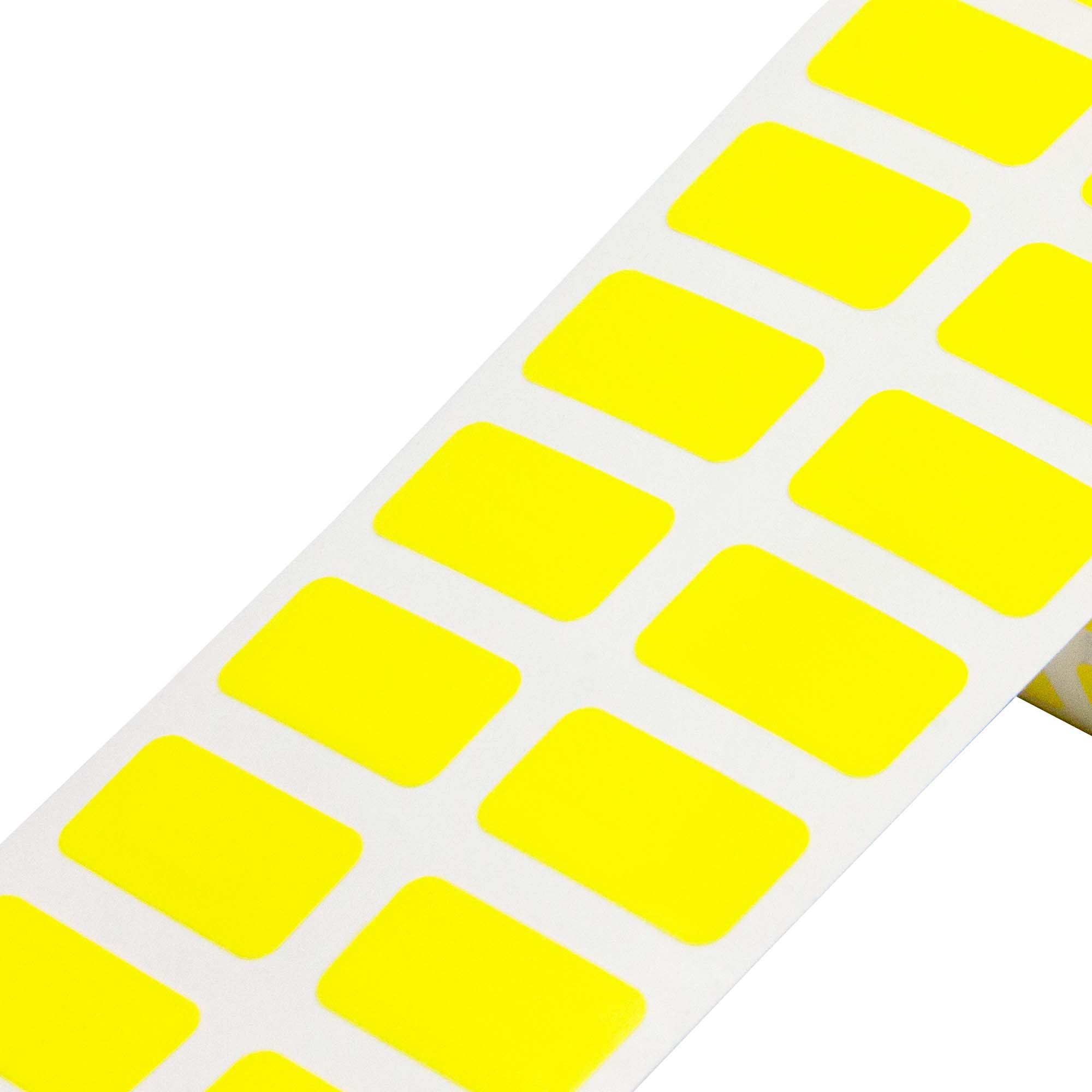 Этикетки Этикетка 16,5х5 в рулоне, полиэстер желтый глянцевый DKC|ДКС
