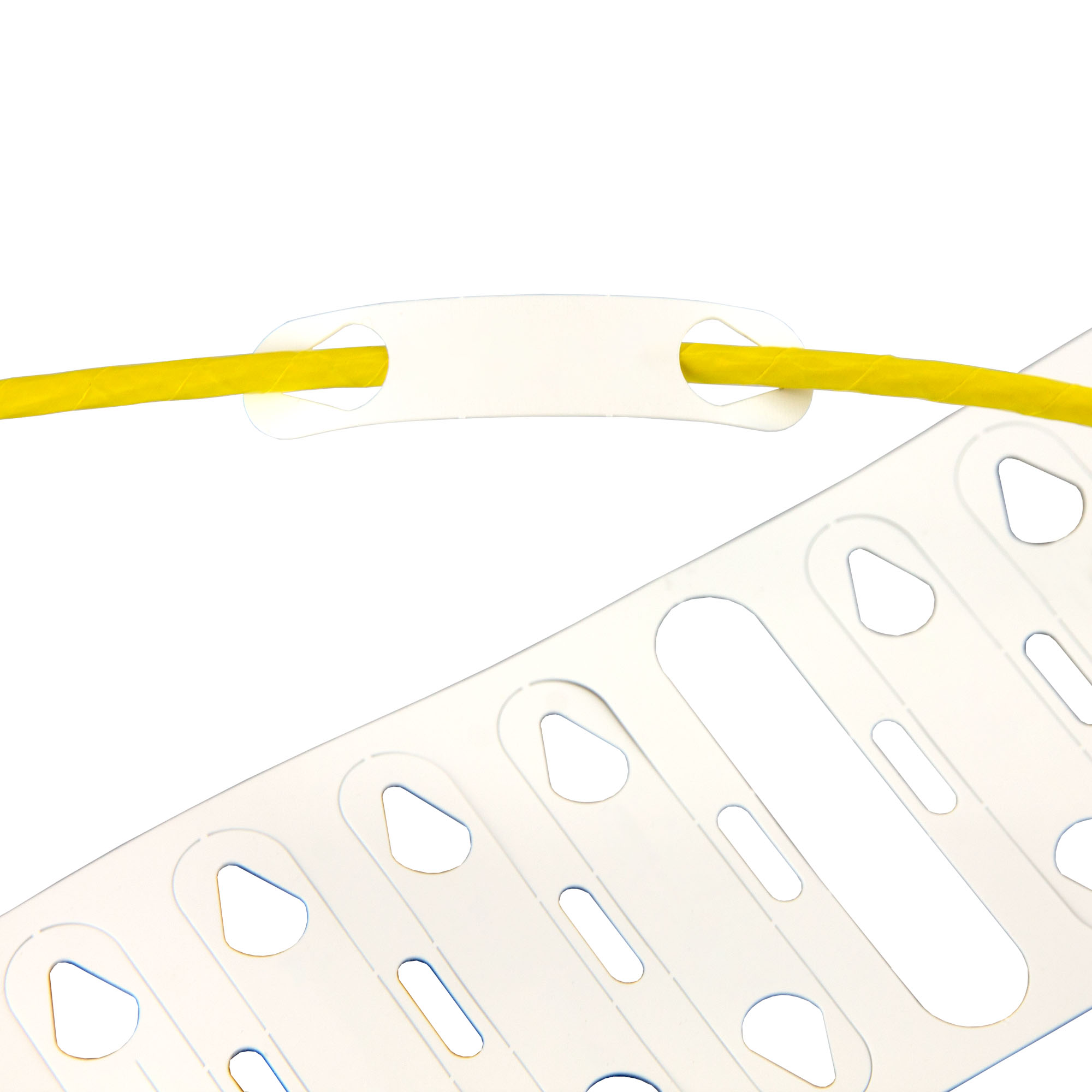 Кабельно-проводниковая маркировка Продевной ярлык в рулоне для провода 5-6 мм, белый DKC|ДКС