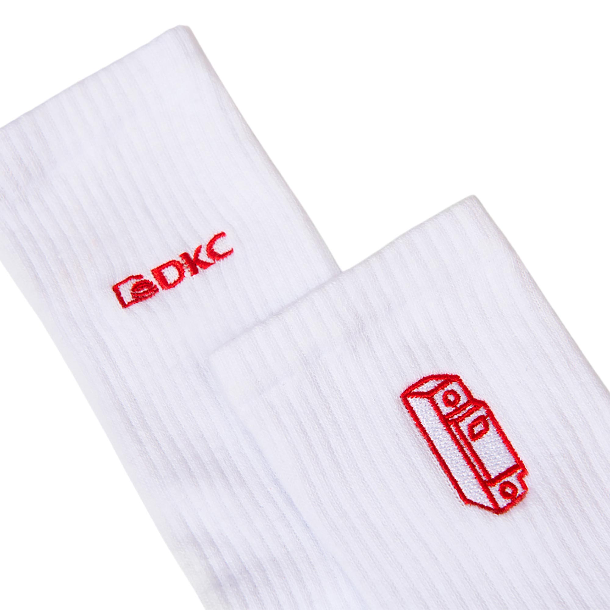 Одежда Носки белые с вышивкой, размер 38-40 DKC|ДКС